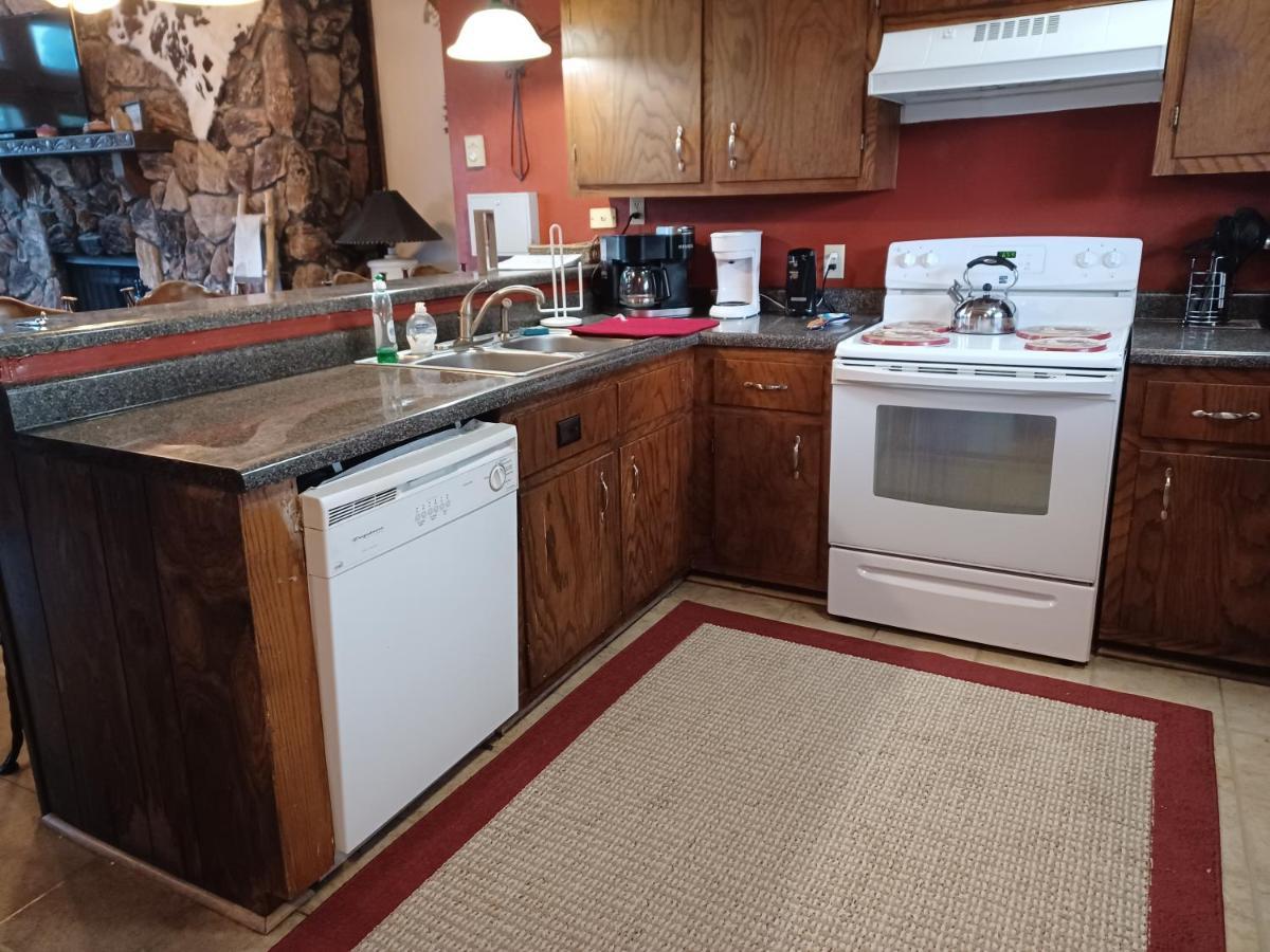 Huge Ruidoso Retreat With Game Room, Pool, 2 Balconies, 2 Kitchens - Sleeps 17! Eksteriør billede